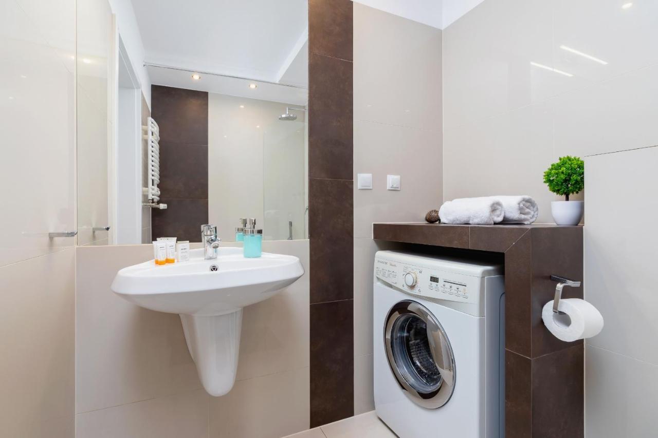Apartment Lobzowska Cracow By Noclegi Renters Cracovie Extérieur photo